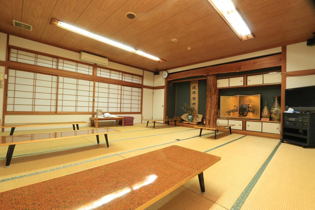 Yunomoto Onsen Hotel Miyakonojo Exterior photo
